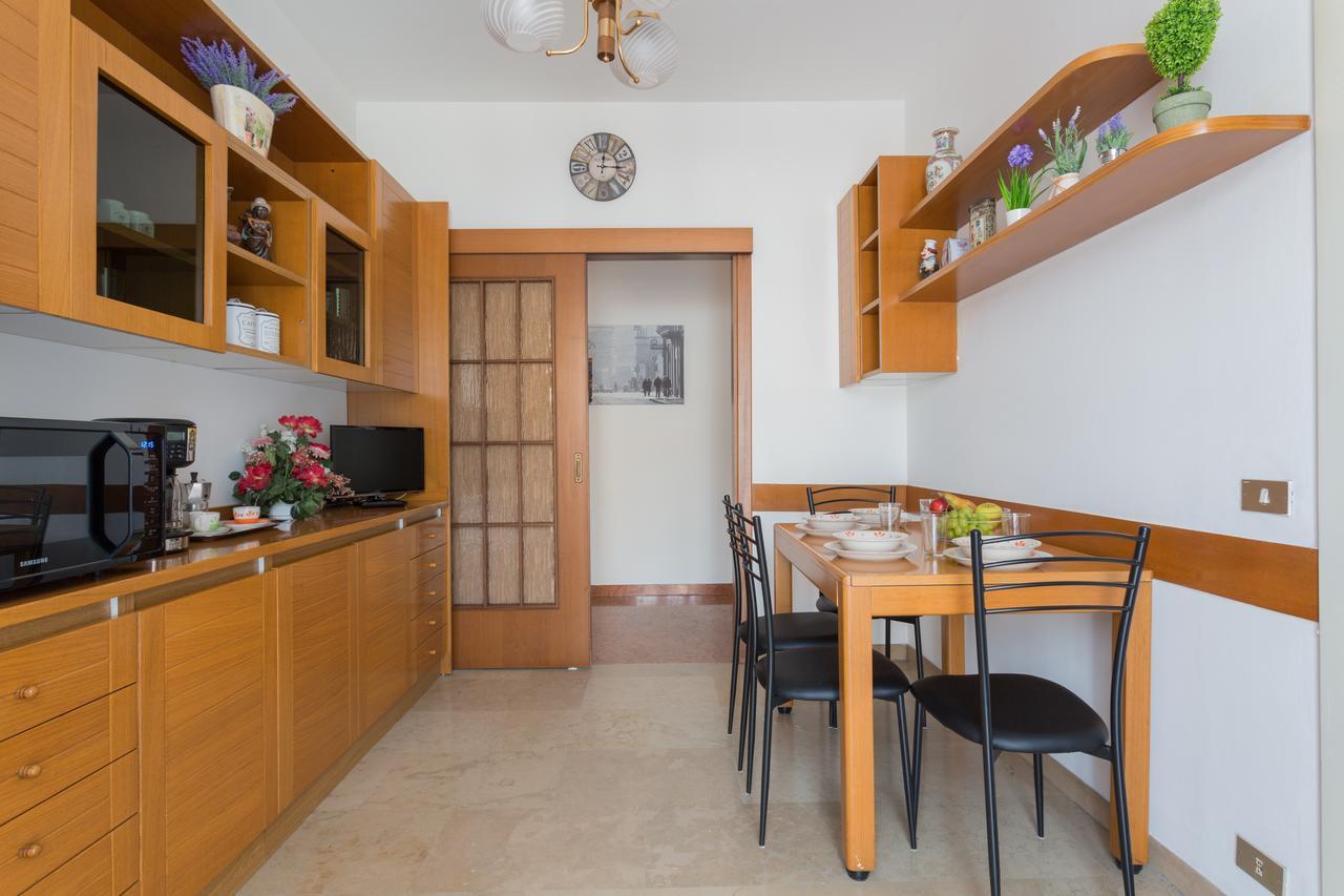 Apartamento Cenisio Subway Flat Milán Exterior foto